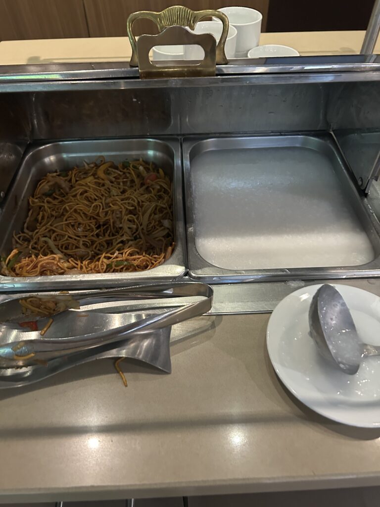 Sheraton Vancouver Airport Hotel Breakfast Review: Good or Skip? Sheraton Vancouver Airport Breakfast Review 3