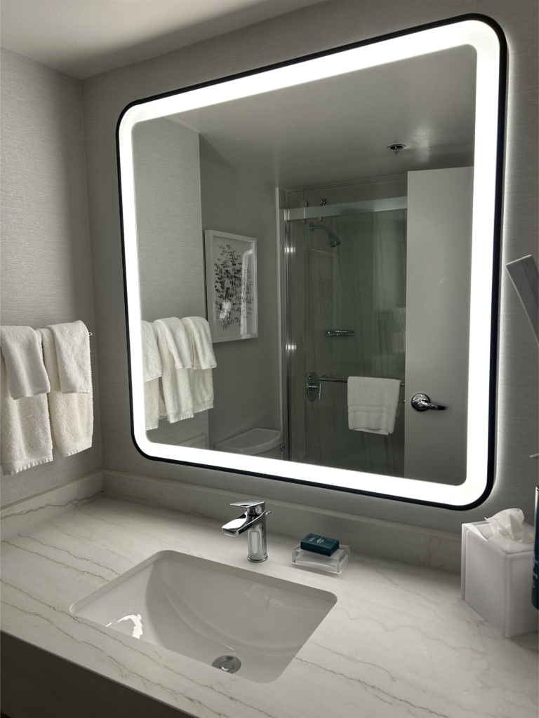 Clean and modern bathroom design at Hilton Los Angeles Airport