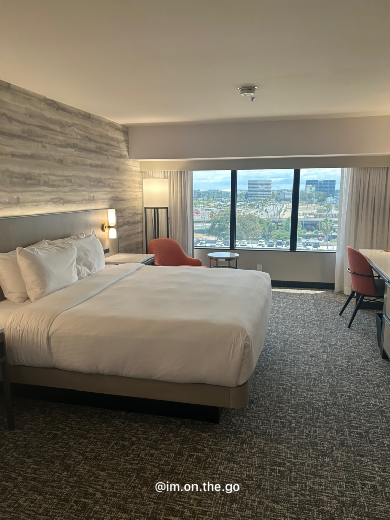 Hilton Los Angeles Airport Review: The Best Hotel Near LAX? image