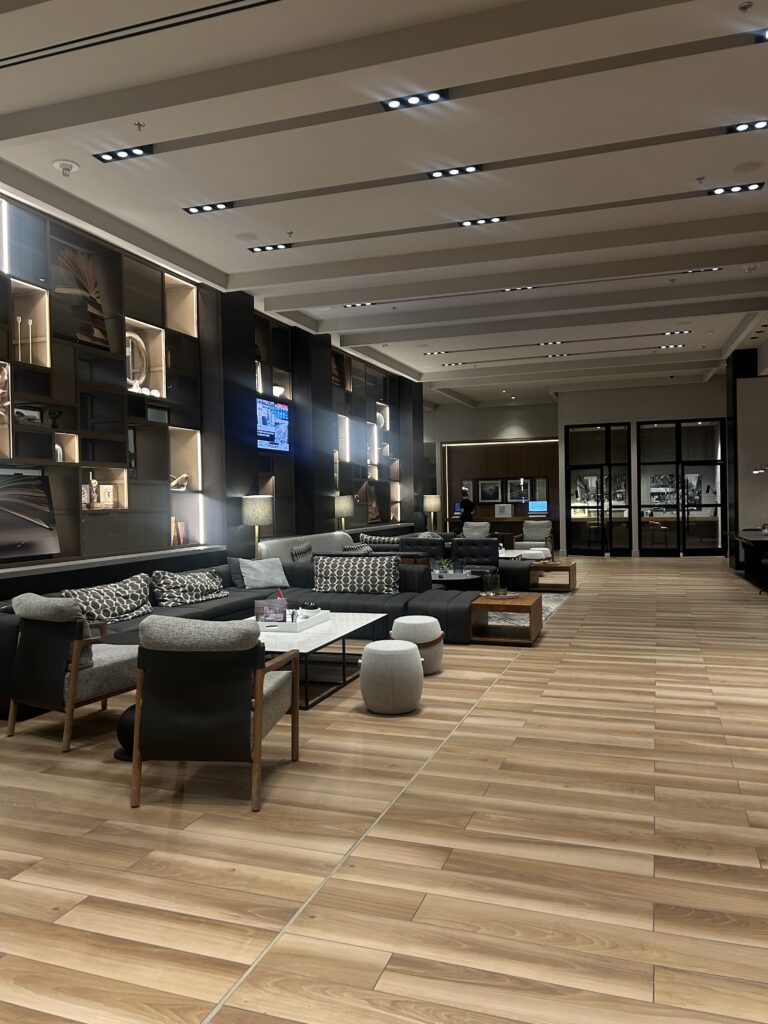 Sheraton Gateway Hotel in Toronto International Airport Review: Perfect for World Cup Travelers and Layovers toronto sheraton gateway hotel (1)