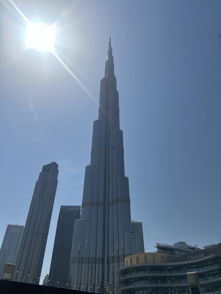JW Marriott Marquis Dubai Review: The Hotel Emirates Gives for FREE! burj khalifa