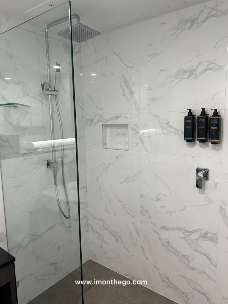 sydney trip! Mercure Sydney Review: Honest Review of Rooms, Pool, & Location mercure sydney hotel review (6)