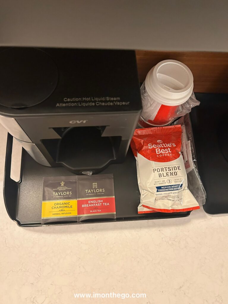 New York Marriott Downtown Review: The Good, The Bad, & The Reality new york marriot downtown review (10)