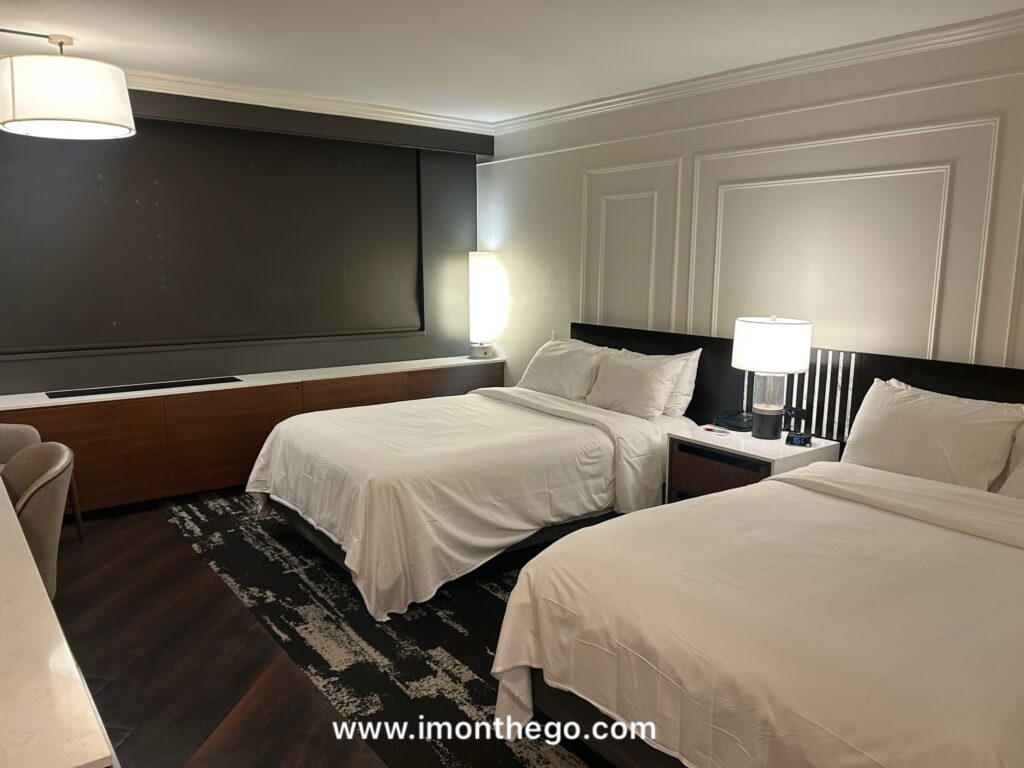 New York Marriott Downtown Review: The Good, The Bad, & The Reality new york marriot downtown review (16)